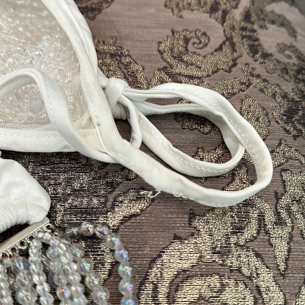 Beach Bunny White Spell Bound Size Large - image 7